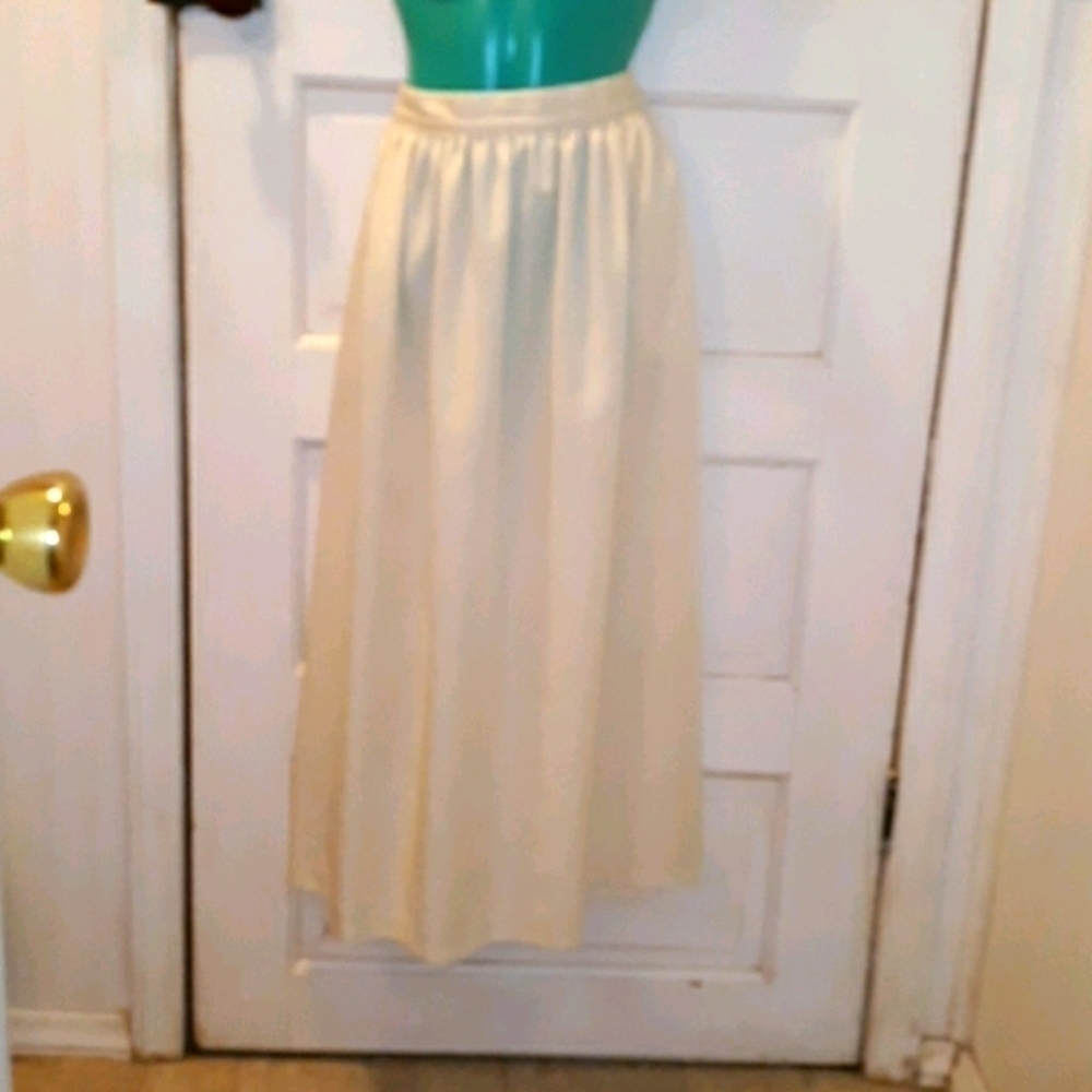 Vintage 1970s homemade pleated skirt